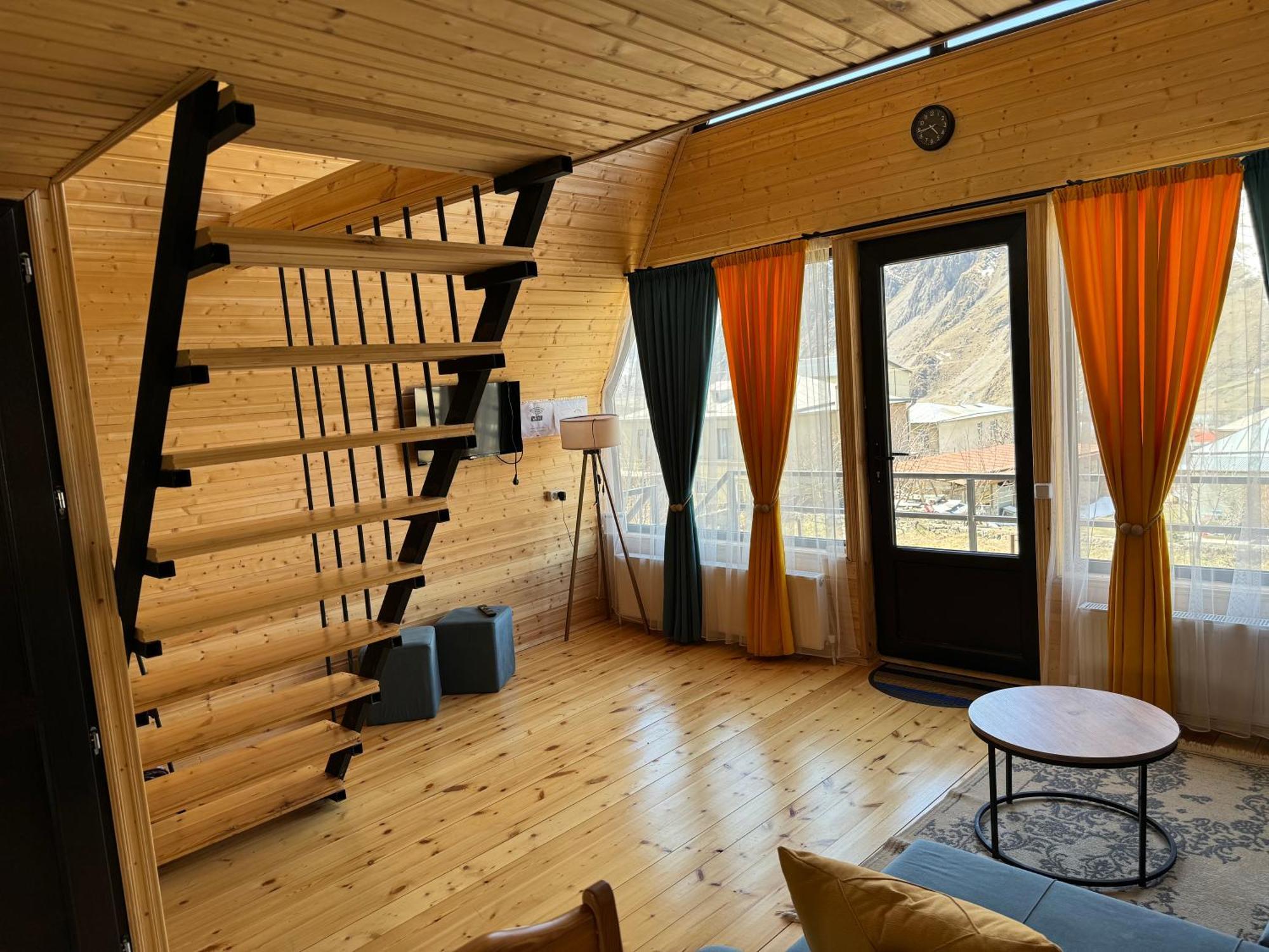 Qusha Cottage Stepantsminda Exterior photo